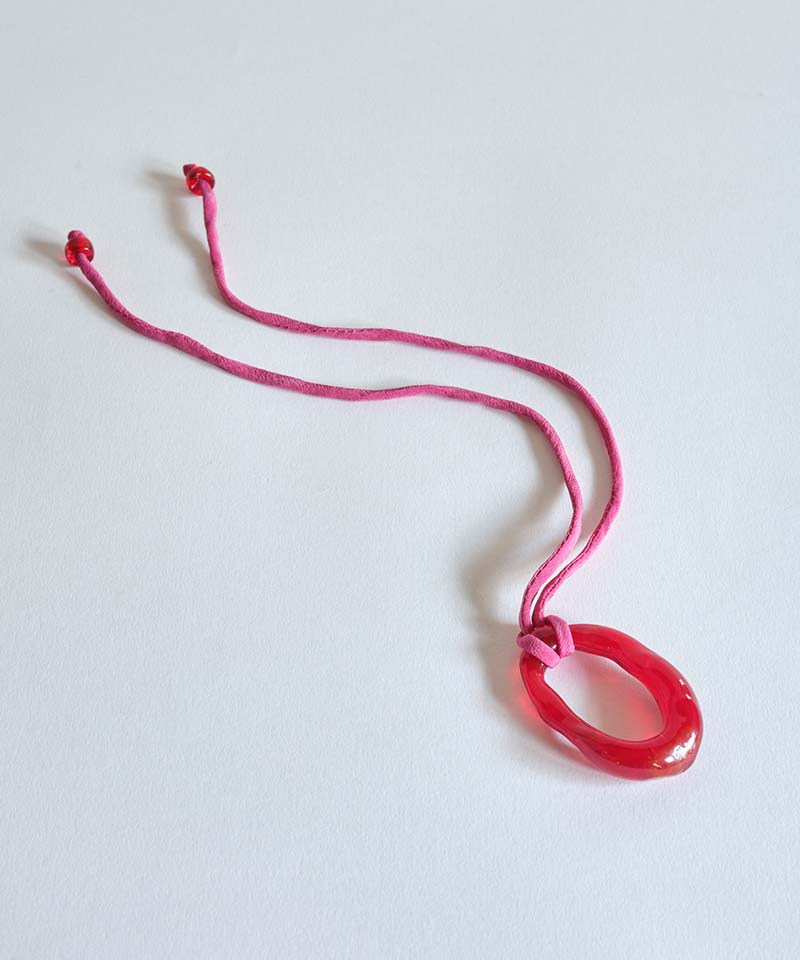 Oasí Necklace in Fucsia